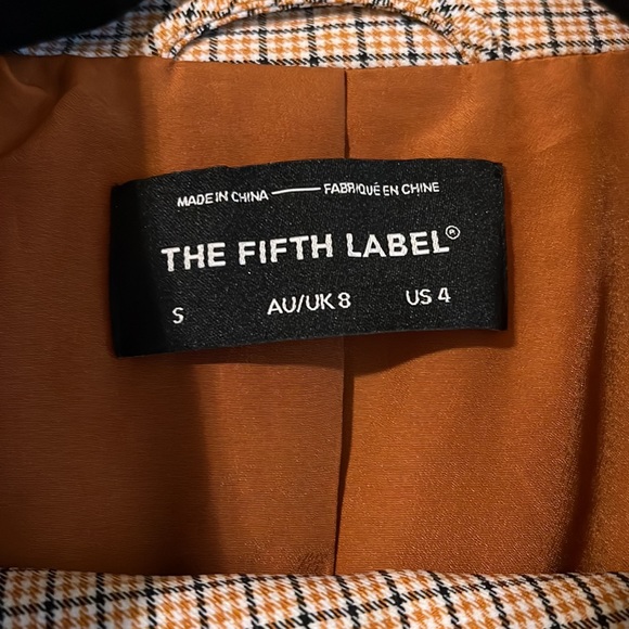 Too small - Picture 3 of 3